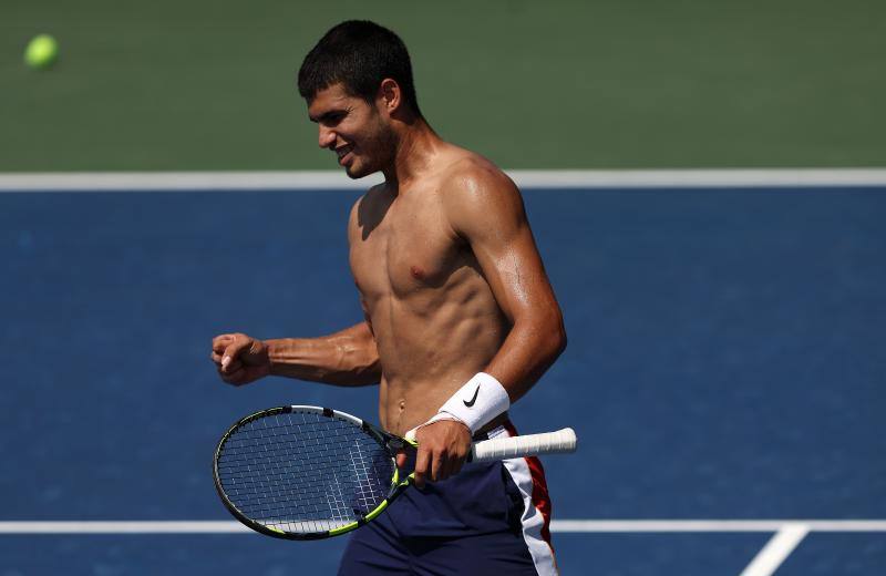 US Open: cambio físico de Alcaraz |  Fotos: Alcaraz prepara su debut en el US Open exhibiendo su gran estado físico