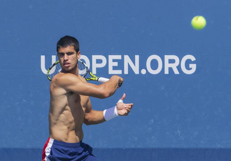 US Open: cambio físico de Alcaraz |  Fotos: Alcaraz prepara su debut en el US Open exhibiendo su gran estado físico