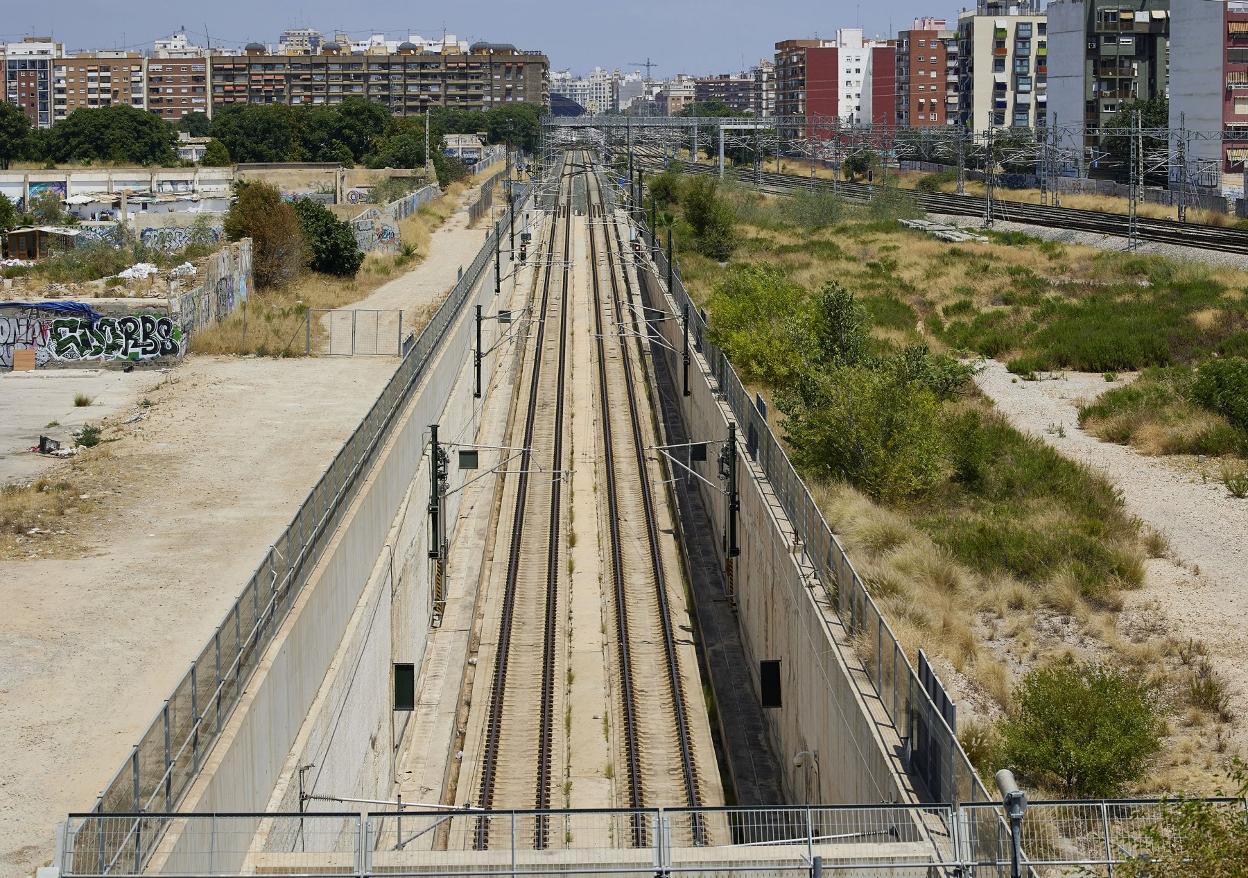 Salida del túnel. i. arlandis