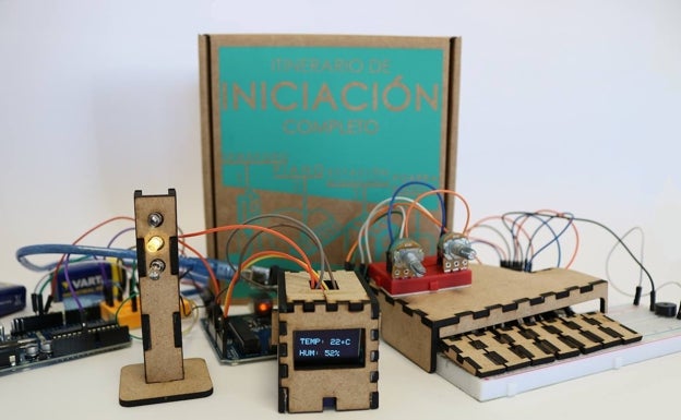 Uno de los kits para aprender la electrónica y la programación. 