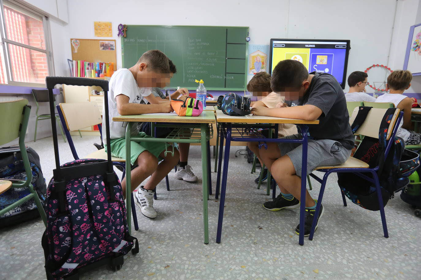 Fotos: Los niños regresan al colegio este lunes 12 de septiembre