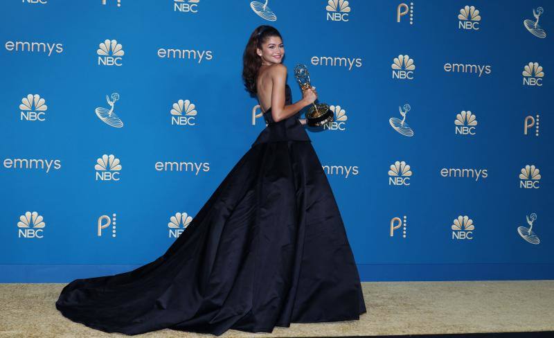 Fotos: Los looks más atractivos y arriesgados de los premios Emmy