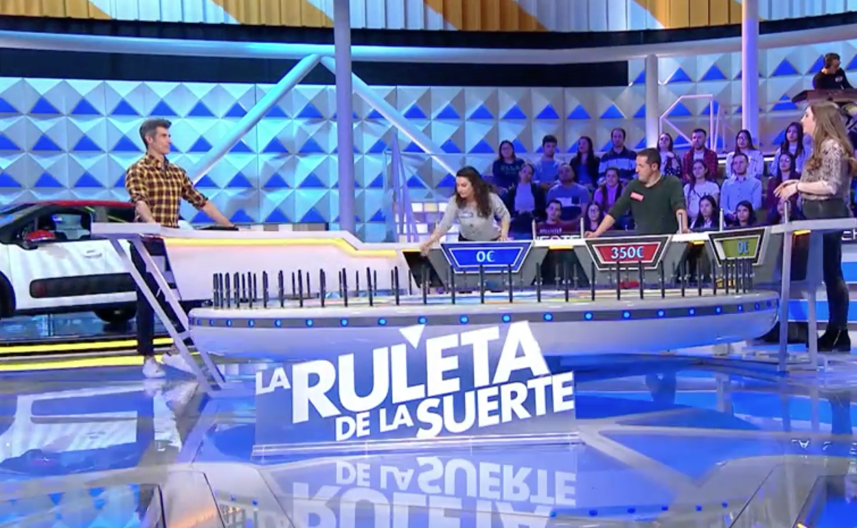 Jorge Fernández alucina con las jugadas de hoy en 'La ruleta de la suerte': «¡Qué follón!»