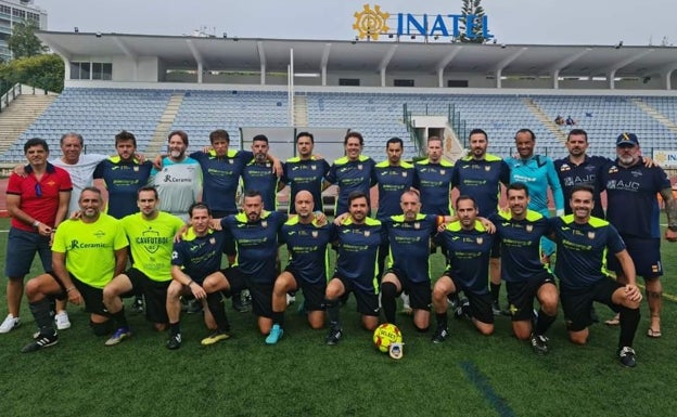 Los jugadores que integran el equipo del Colegio de Abogados de Valencia. 