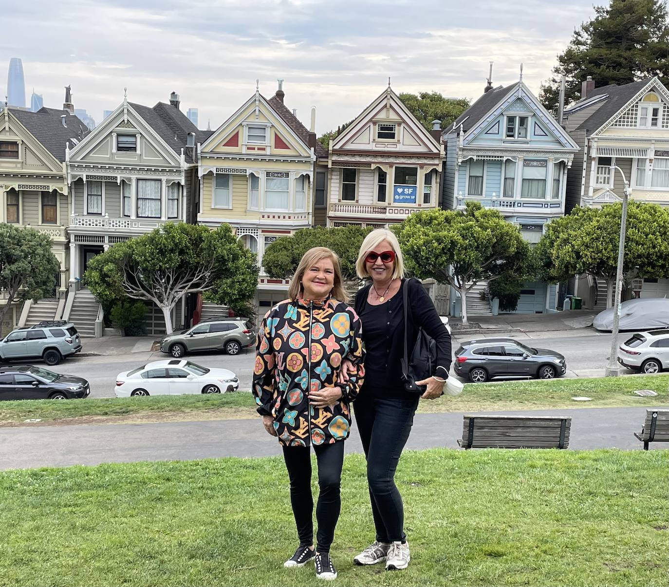 Carmen de Rosa y Julia Pérez Broseta en San Francisco.