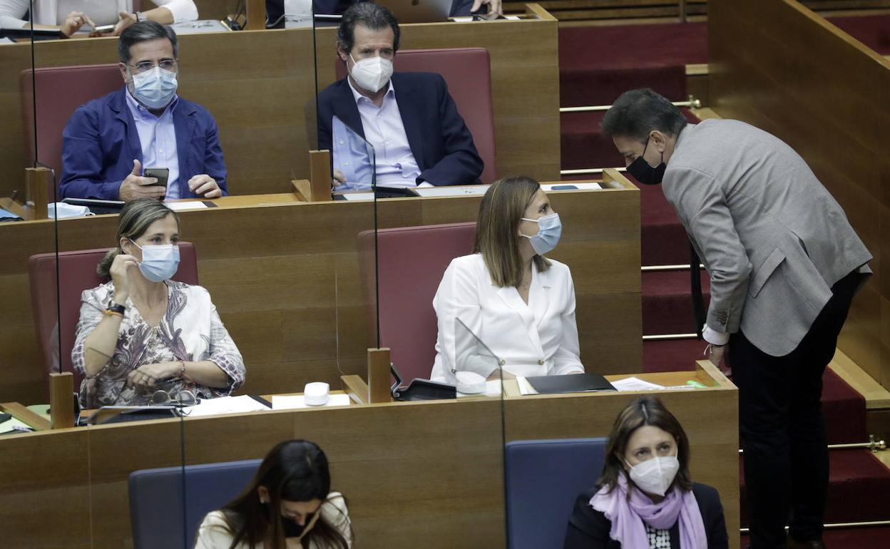 Un pleno de Les Corts, en una imagen de archivo. 