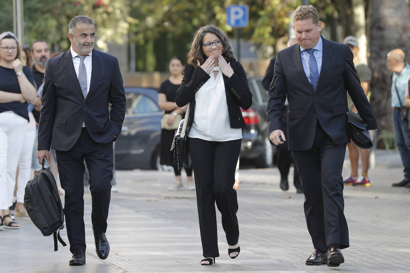 Fotos: Oltra, en la Ciudad de la Justicia para declarar como imputada por los abusos de su exmarido