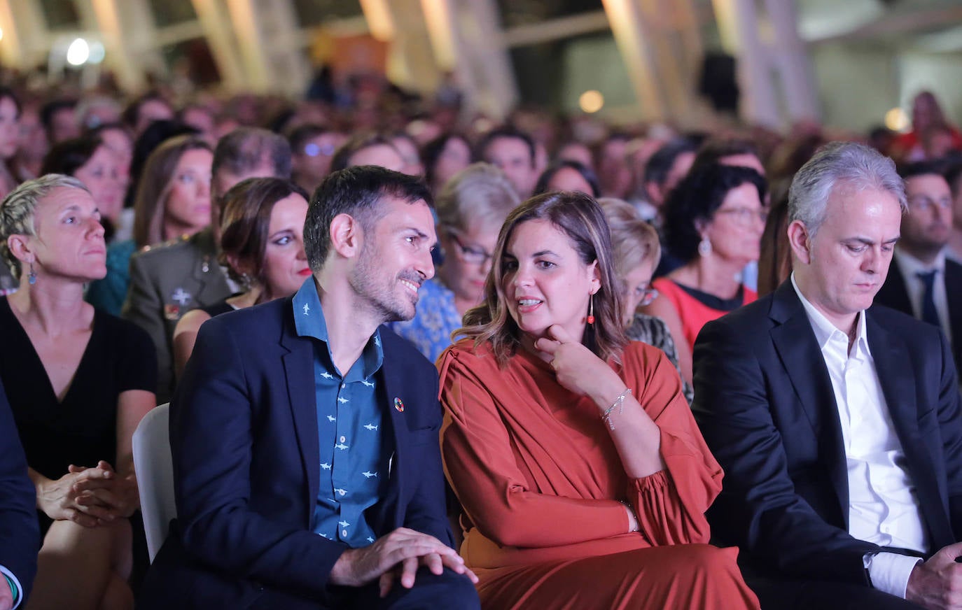 Los vicealcaldes de Valencia, Sergi Campillo, del grupo municipal Compromís y Sandra Gómez, del grupo PSPV en el Ayuntamiento de Valencia.