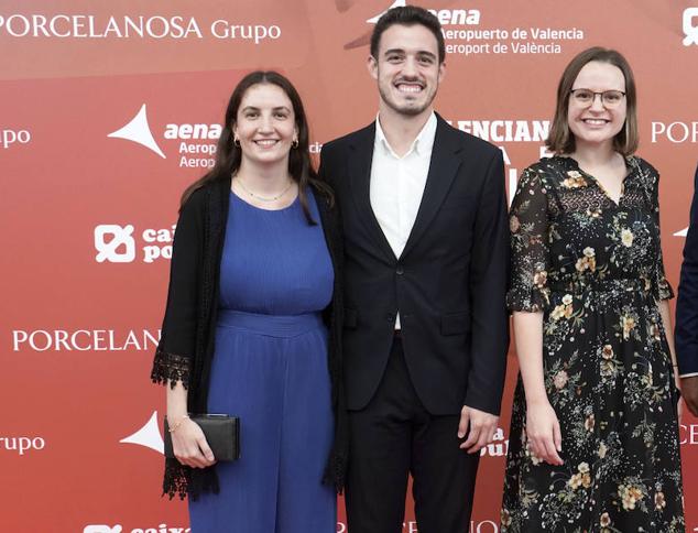 Patricia Arranz, Eduardo Grau, edil de Alfafar, y Raquel Pérez.