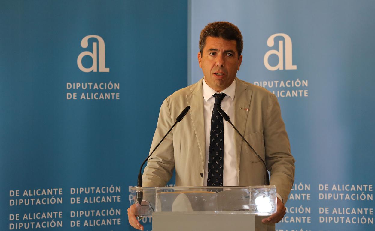 Carlos Mazón, presidente de la Diputación Provincial, durante la intervención. 