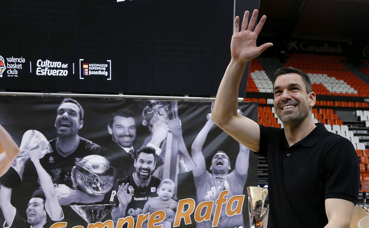 Rafa Martínez, durante el acto de despedida del Valencia Basket en 2019.