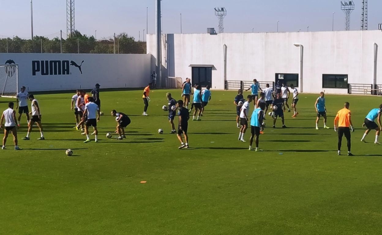 Comert se entrena al margen de sus compañeros