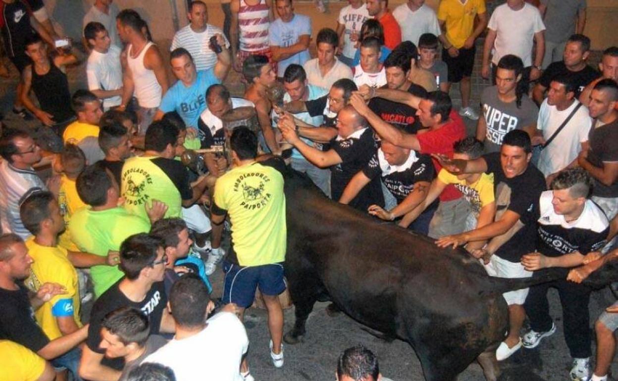 Una imagen de archivo de un festejo taurino en Paiporta. 