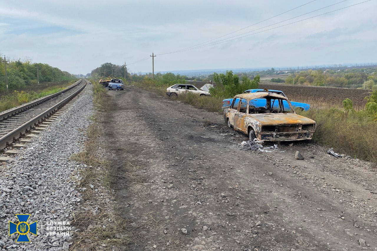 Fotos: Ucrania denuncia al menos 20 muertos en un nuevo ataque a un convoy humanitario en Kupiansk