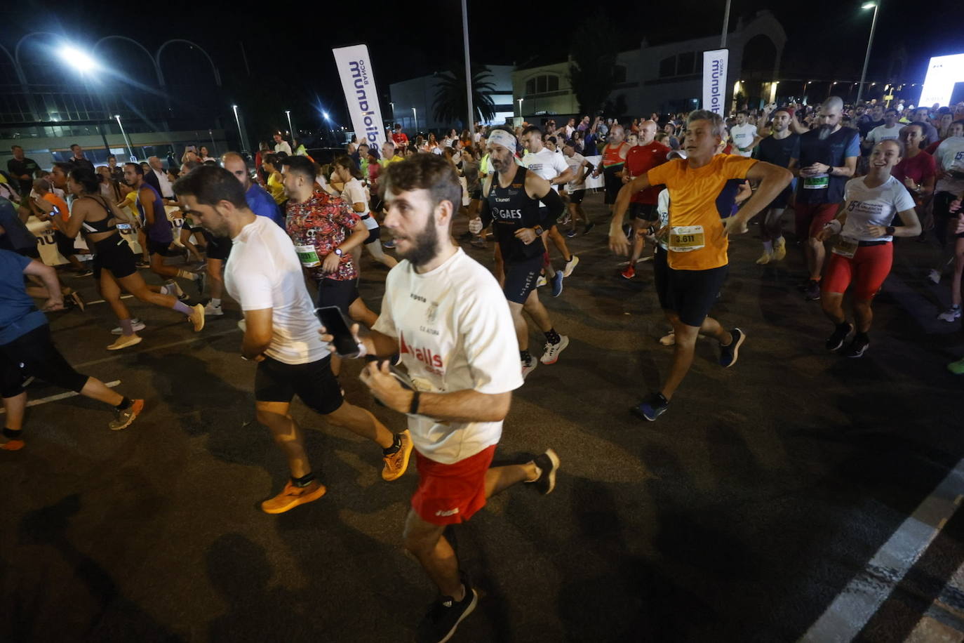 Fotos: Valencia celebra su 15K nocturna 2022