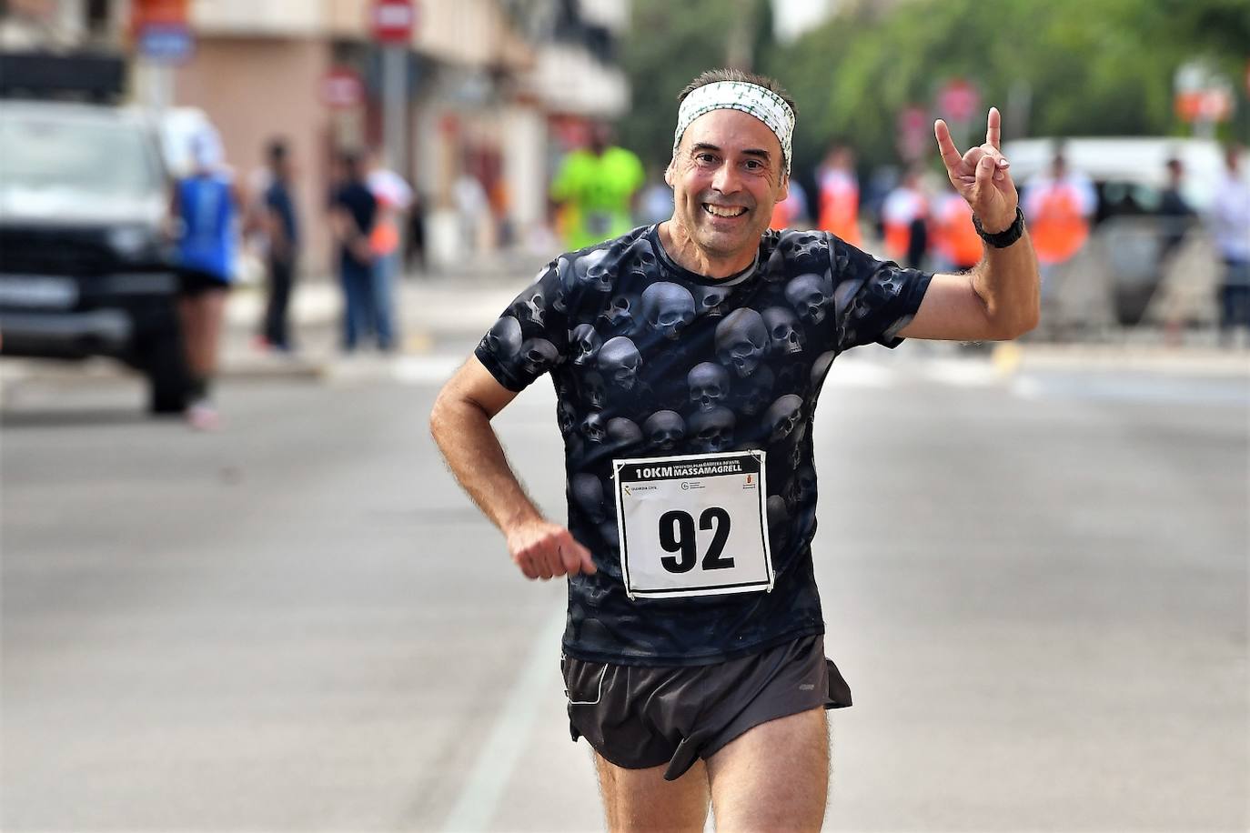 Los corredores en la 10K de Massamagrell.