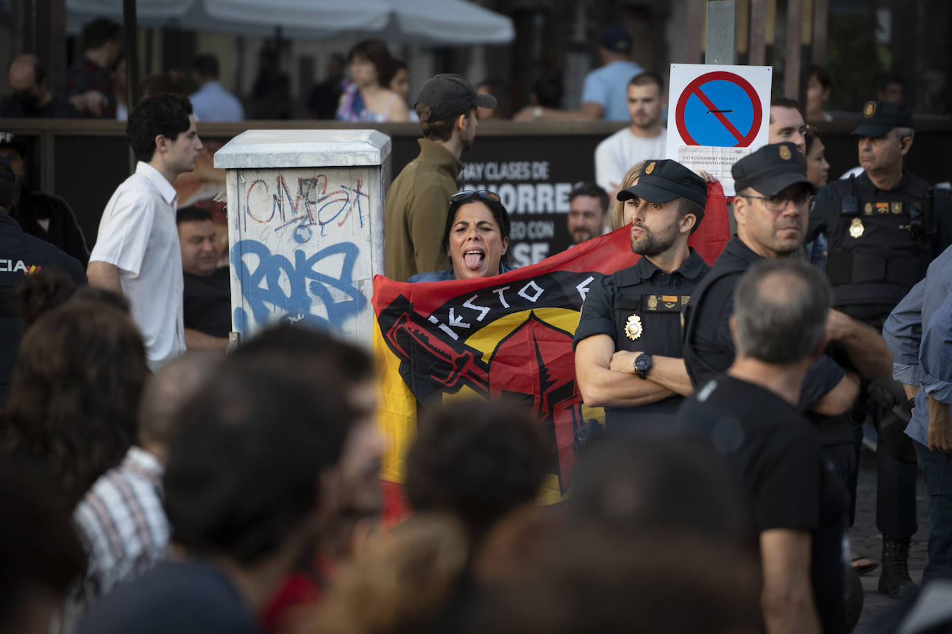 Fotos: Manifestaciones en Valencia por el 9 d&#039;Octubre 2022