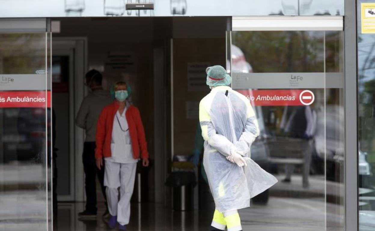 Personal sanitario del Hospital La Fe (Valencia), durante la pandemia. 