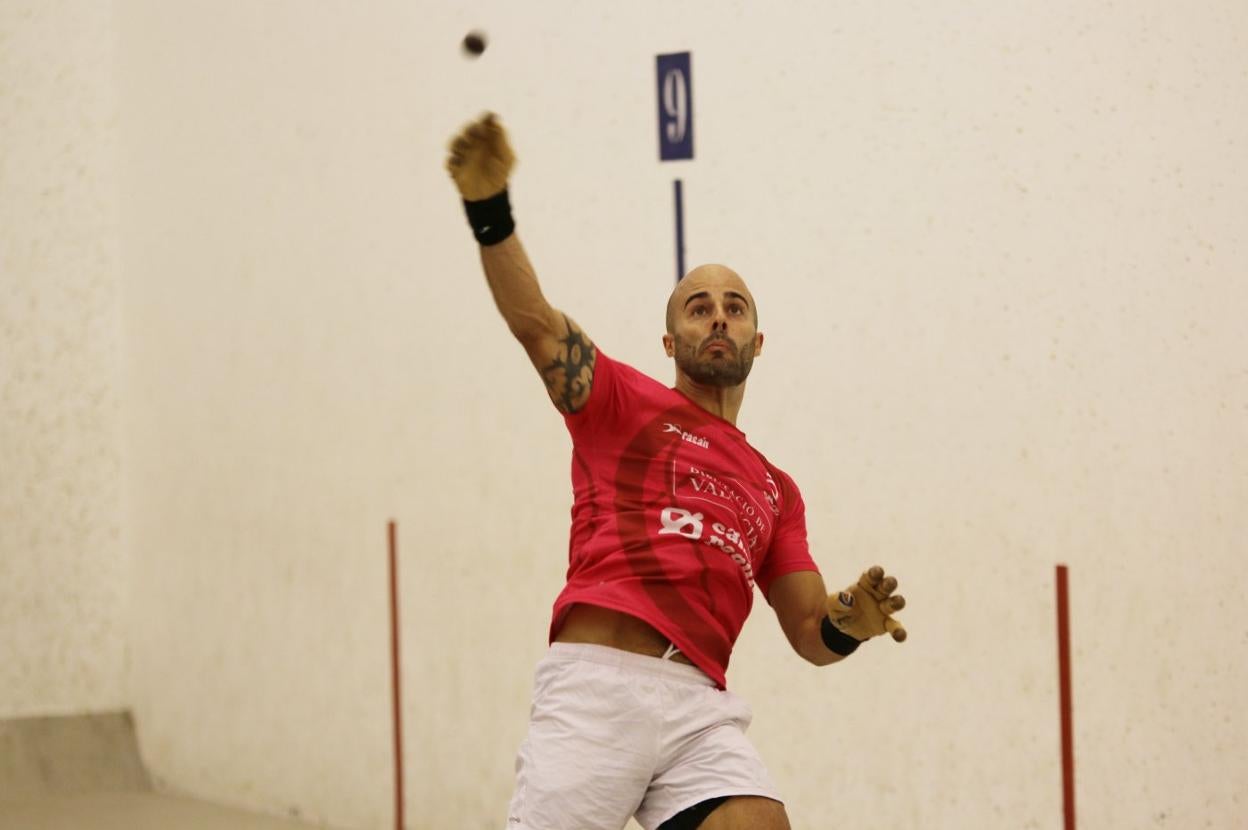 Brisca, el jugador más destacado ayer en el trinquet de Dénia. funpival