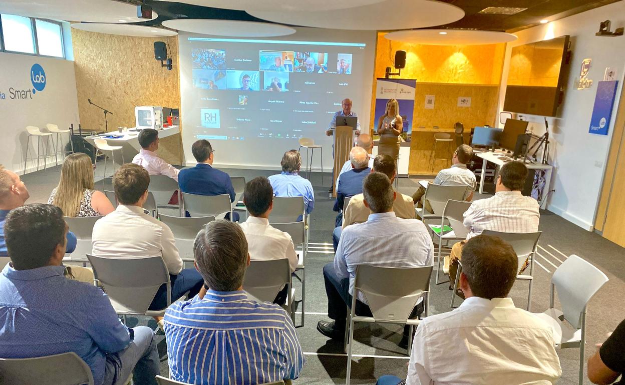 Imagen de la reunión de la Junta Directiva de Hosbec celebrada este lunes