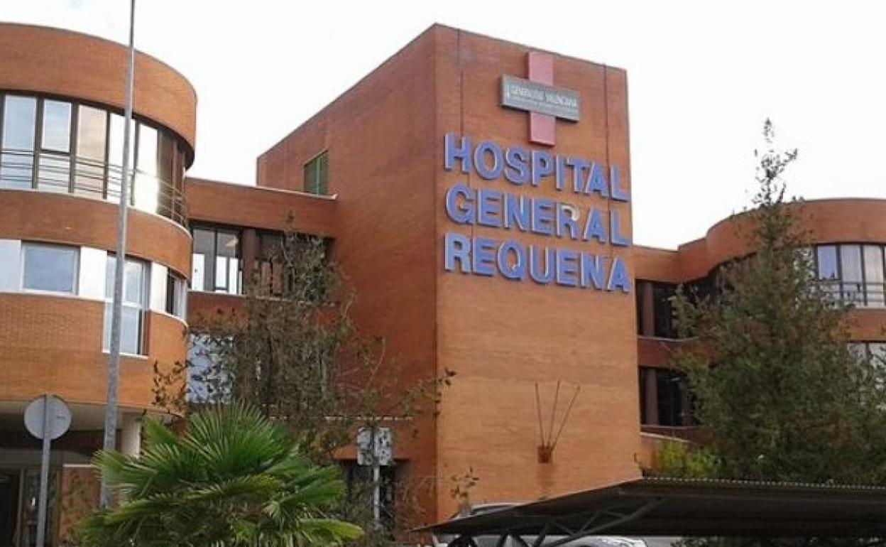 Conselleria ha abierto expediente a dos médicas de la Unidad de Salud del Hospital de Requena. 