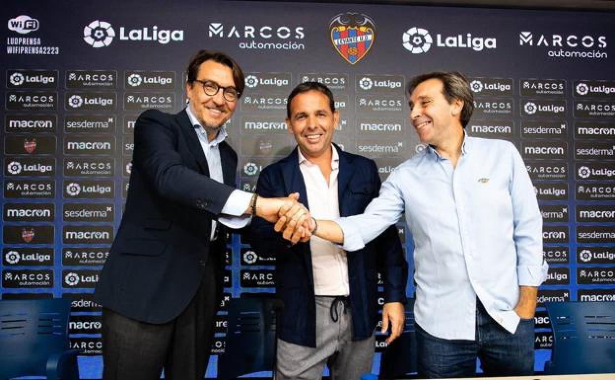 Quico Catalán, Javi Calleja y Felipe Miñambres.