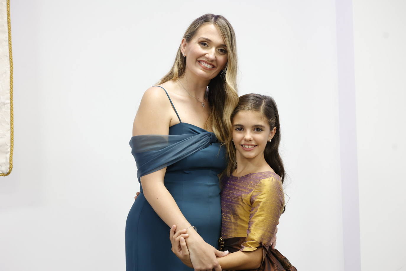 Fotos: Laura Mengó y Paula Nieto celebran su elección como falleras mayores de Valencia 2023