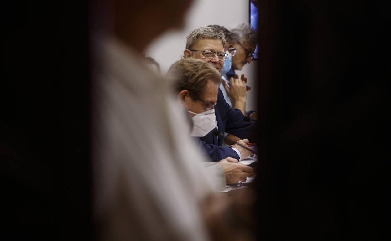 El presidente de la Generalitat, Ximo Puig, en una reunión en el Palau de la Generalitat 