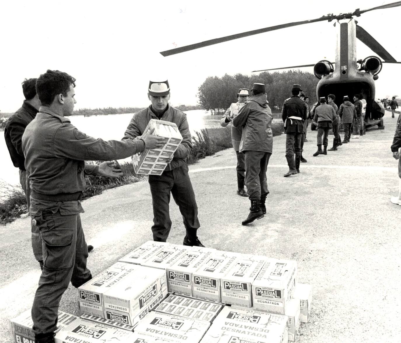 Fotos: Intervención de rescate del Ejército tras la pantanada de Tous