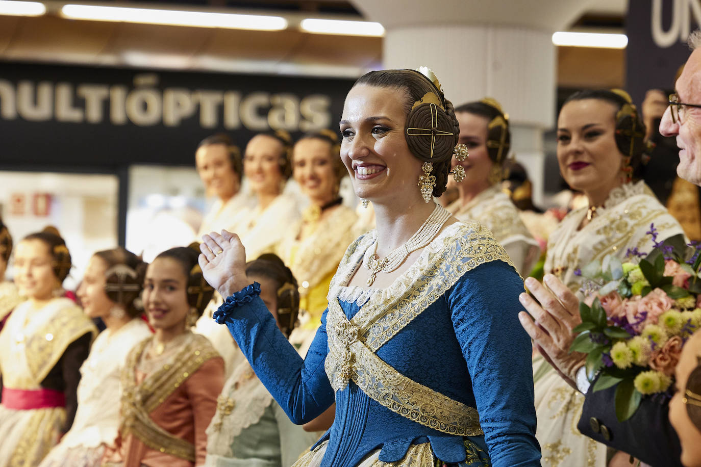 Fotos: Las falleras mayores de Valencia inaguran la exposición de bocetos de las fallas especiales de 2023