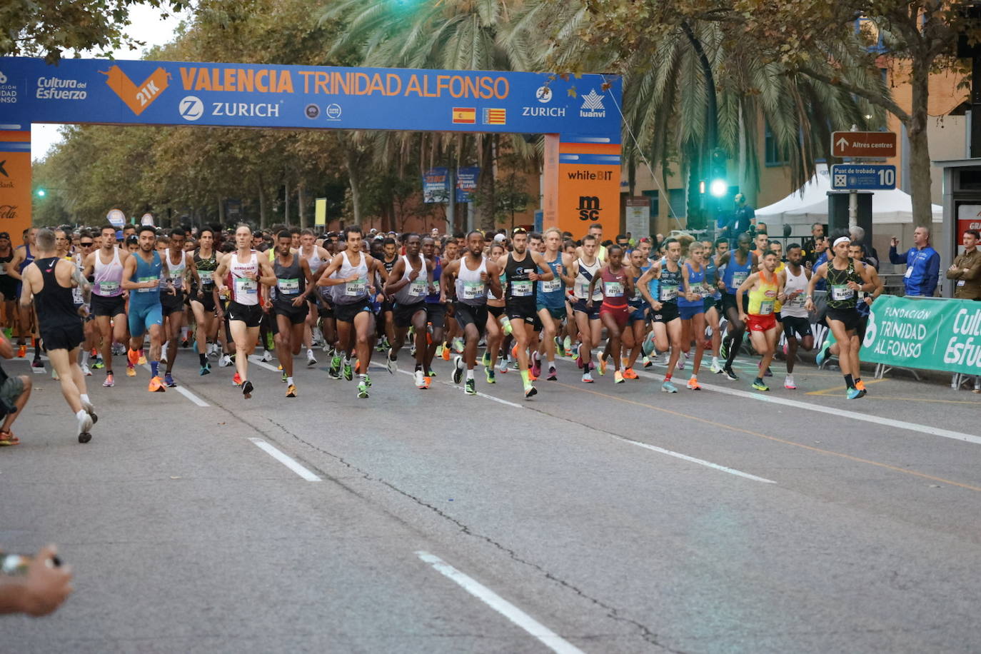 Fotos: Búscate en el Medio Maratón de Valencia 2022