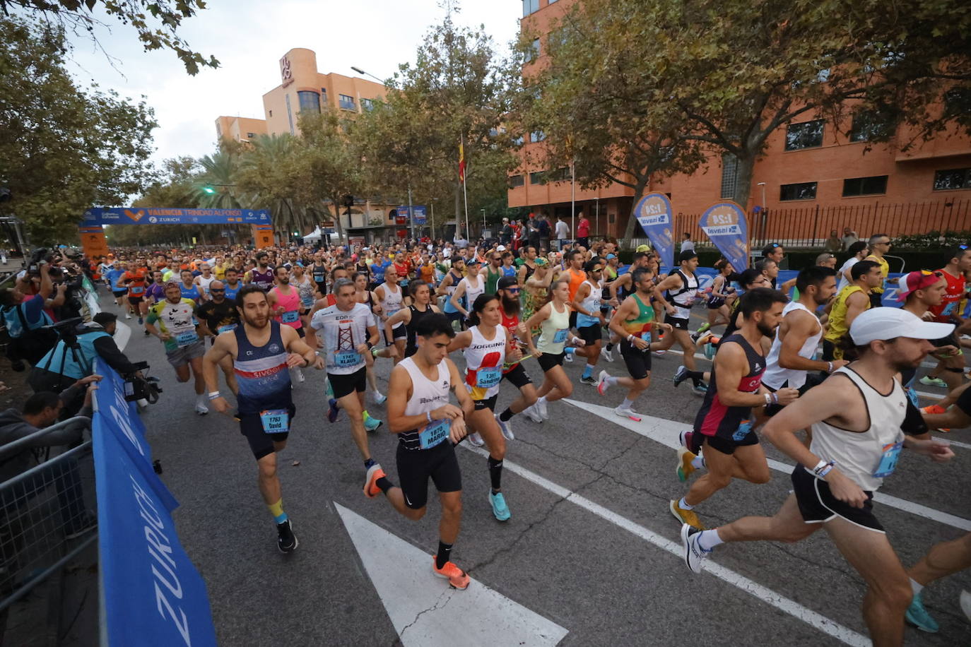 Fotos: Búscate en el Medio Maratón de Valencia 2022