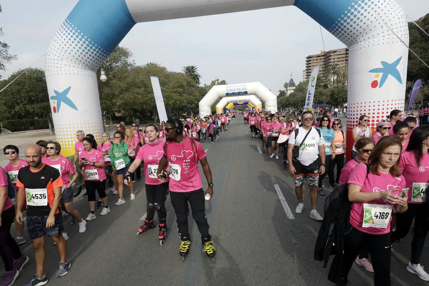 Los corredores se han sumado a esta iniciativa solidaria.