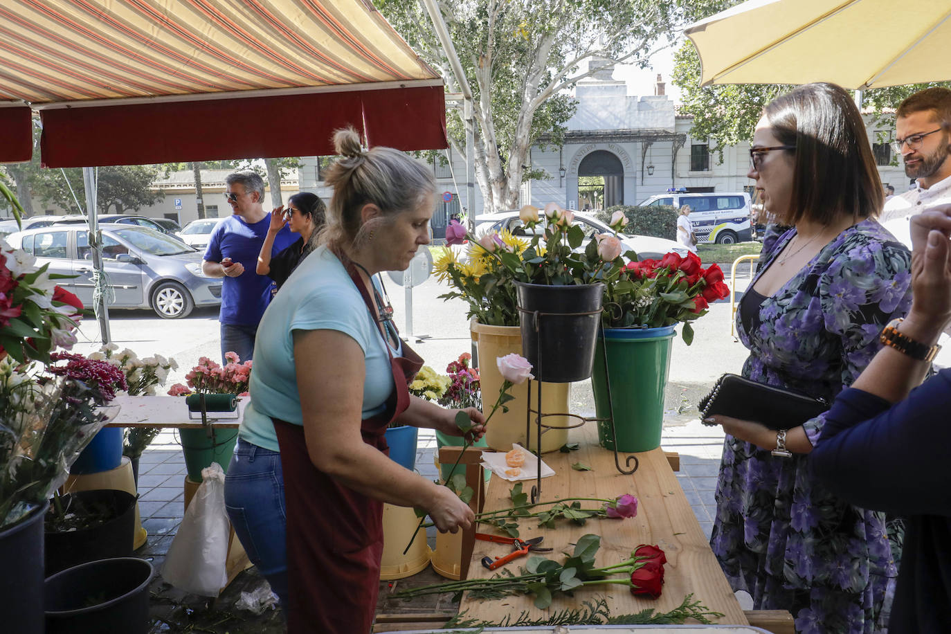 Fotos: Los visitantes del Cementerio General de Valencia en el Día de Todos los Santos