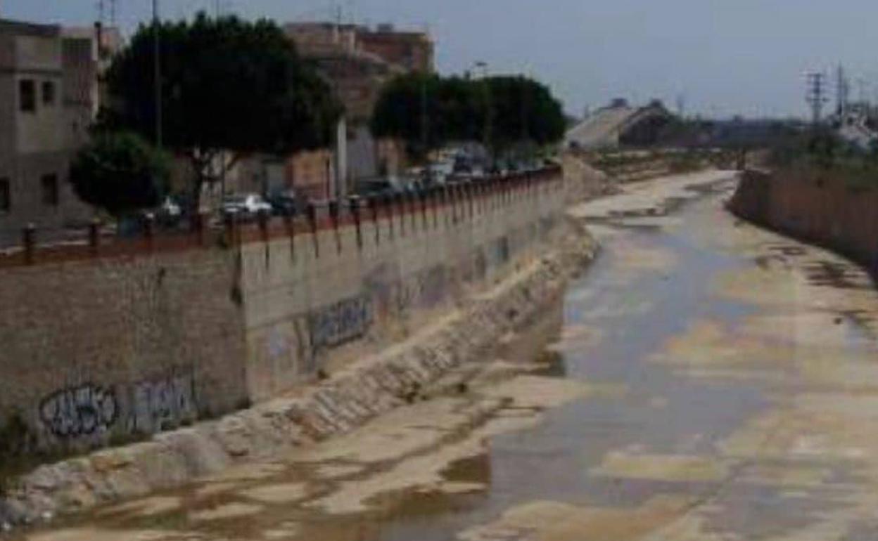 El barranco a su paso por Catarroja. 