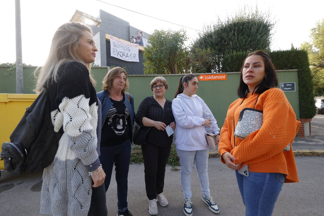 Fotos: Desahucio en una residencia de mayores en L&#039;Eliana