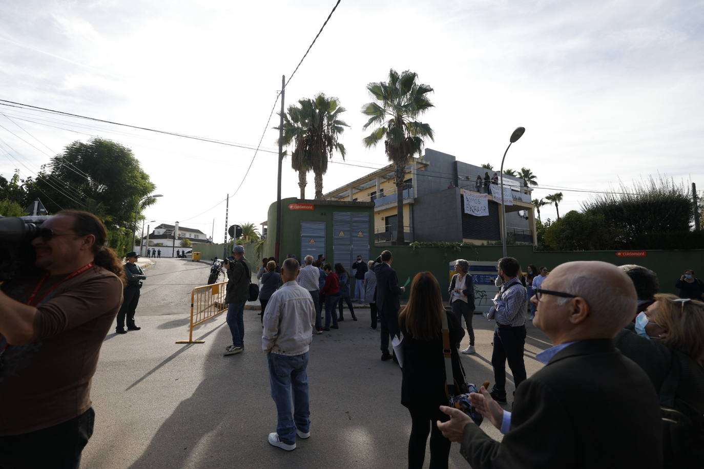 Fotos: Desahucio en una residencia de mayores en L&#039;Eliana