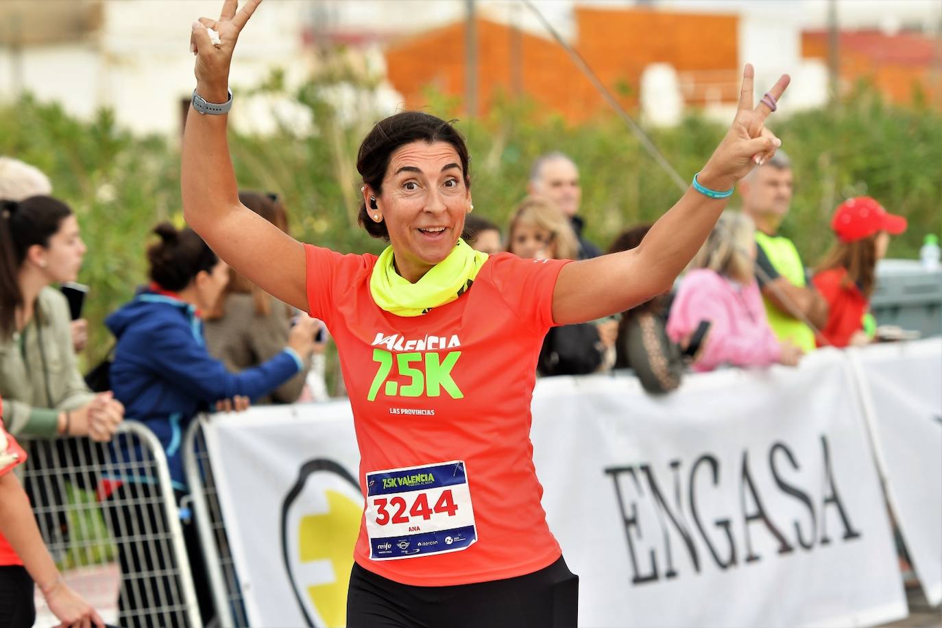 Fotos: Búscate en la llegada de la 15K y 7.5K Valencia Abierta al Mar 2022