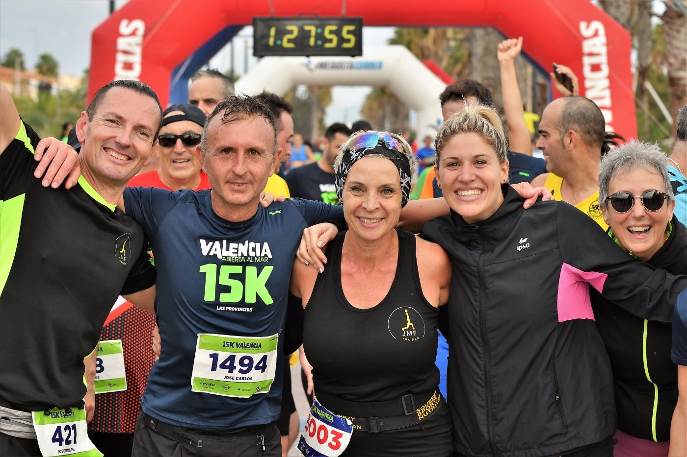 Fotos: Búscate en la llegada de la 15K y 7.5K Valencia Abierta al Mar 2022