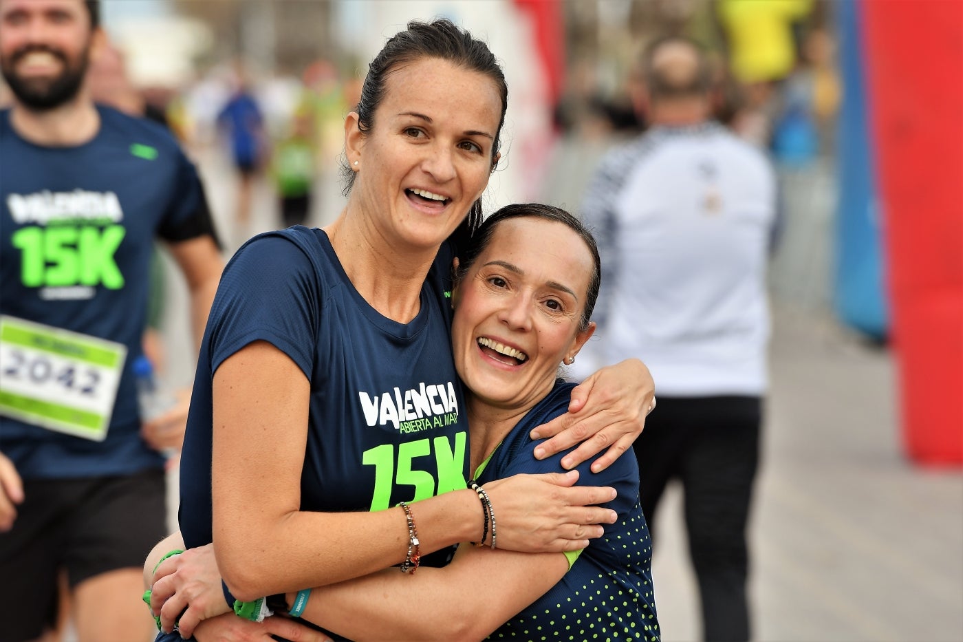 Fotos: Búscate en la llegada de la 15K y 7.5K Valencia Abierta al Mar 2022