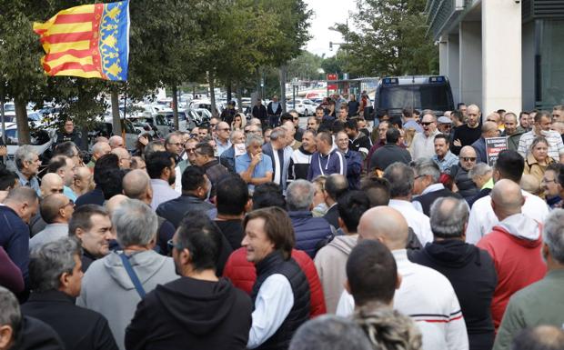 Galería. Protesta de taxistas en Valencia.