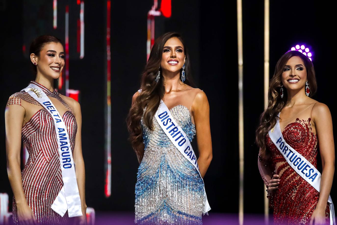 Esta joven tripulante de vuelo, de 25 años, es además estudiante de publicidad y ya fue elegida Miss Earth.  Así es Diana Silva .