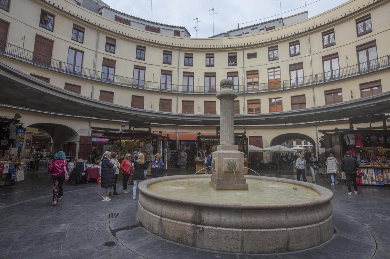 Encuentro Vista de la plaza Redonda.