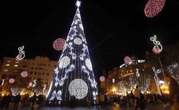 Fechas clave de la Navidad en Valencia: luces, pista de hielo y ExpoJove