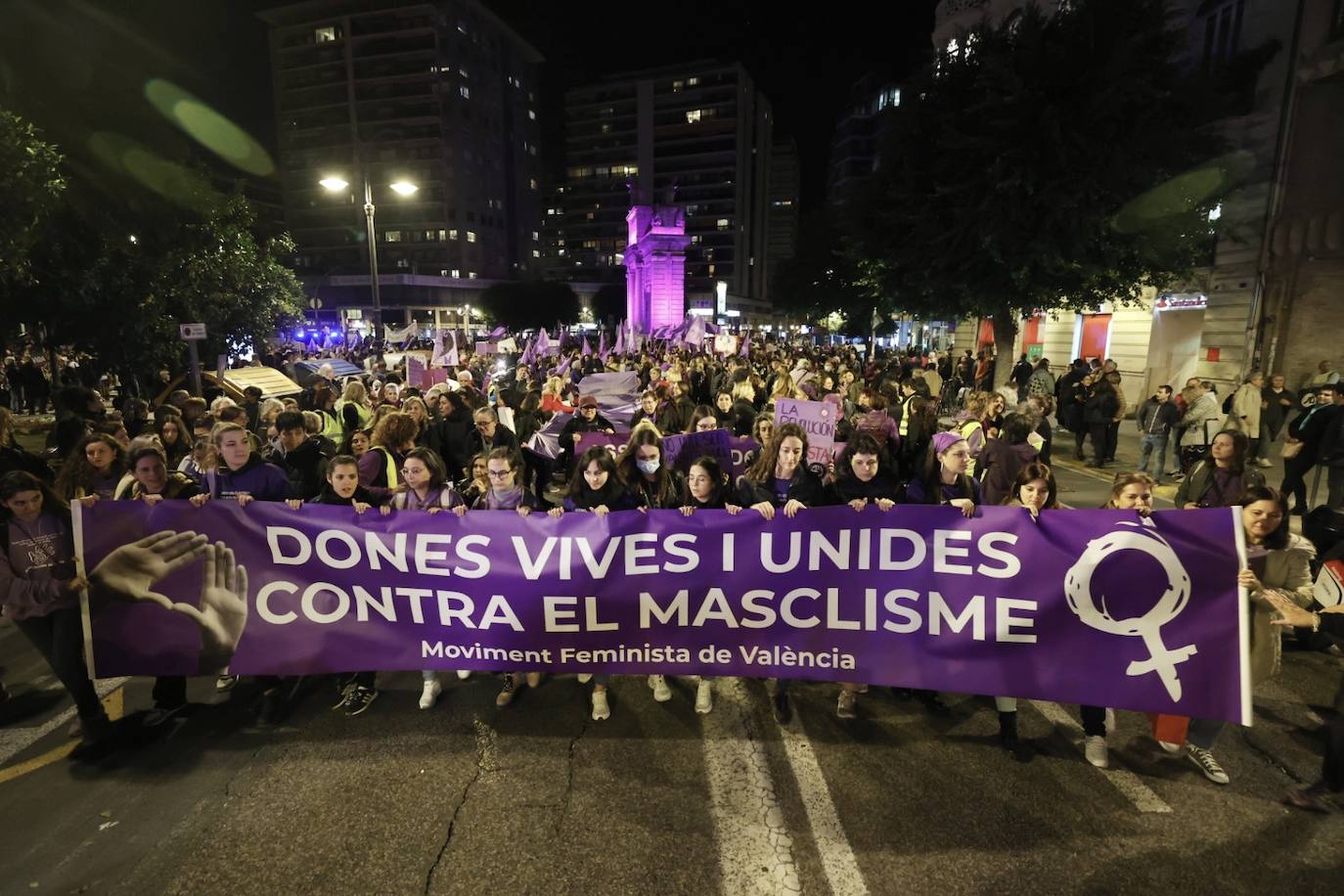 Fotos: Así ha sido la manifestación del 25N en Valencia