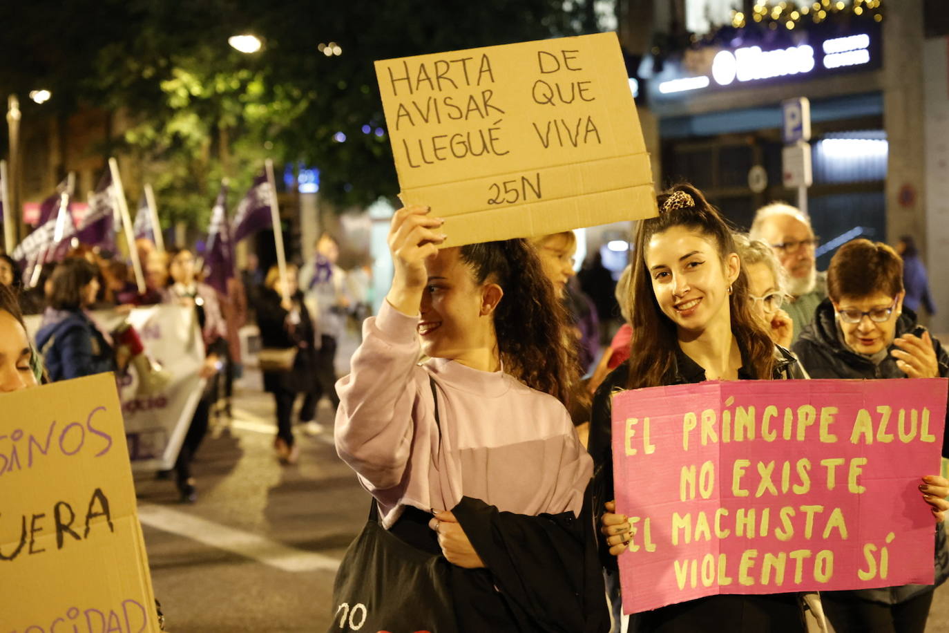 Fotos: Así ha sido la manifestación del 25N en Valencia