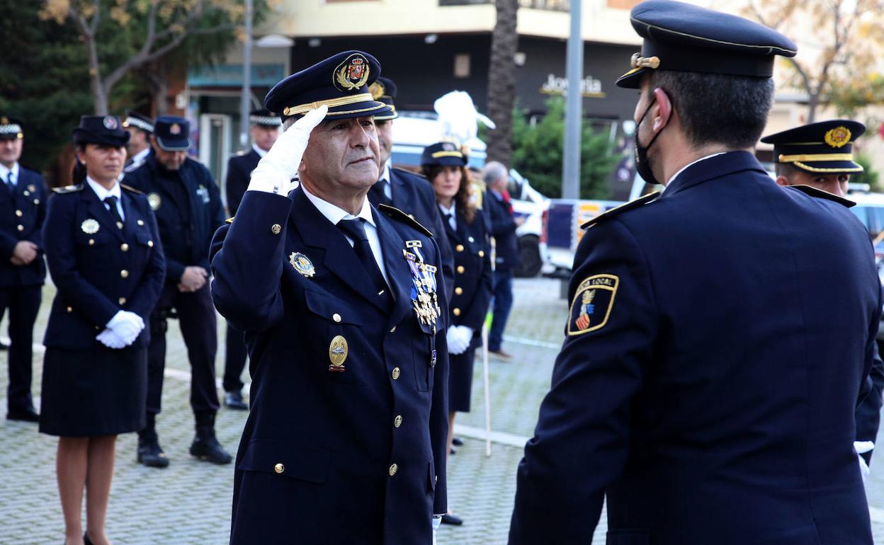 Andrés Tabernero, tras recibir el año pasado la Cruz al Mérito Profesional. 