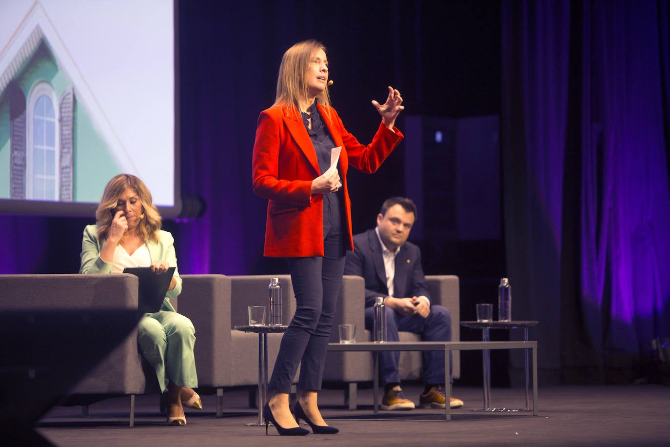 Fotos: Así ha sido el foro Dirigiendo Hogares, organizado por LAS PROVINCIAS
