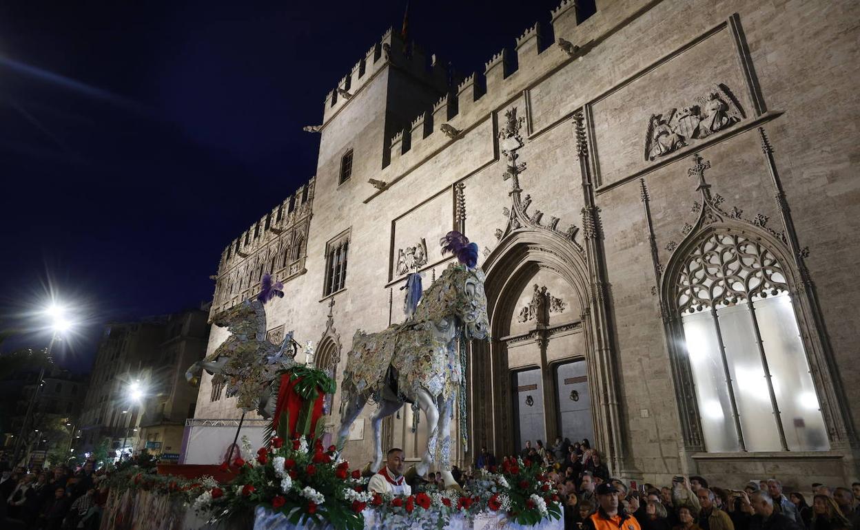 Cabalgata del Patrimonio en Valencia.