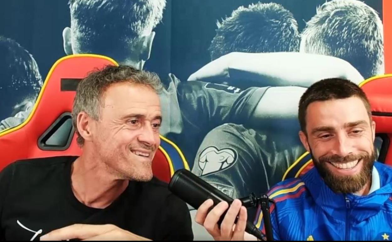 Luis Enrique, con Rafel Pol.